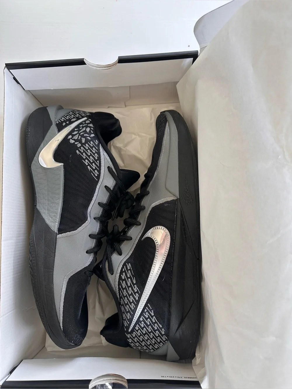 Nike Sabrina Ionescu Low-Top Basketball Shoe - Black & Gray with Silver Swoosh